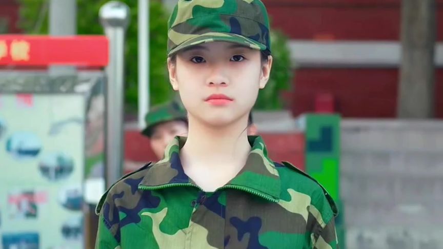 宣墨參加軍訓，不料把教官贏了還破了記錄！#好劇推薦